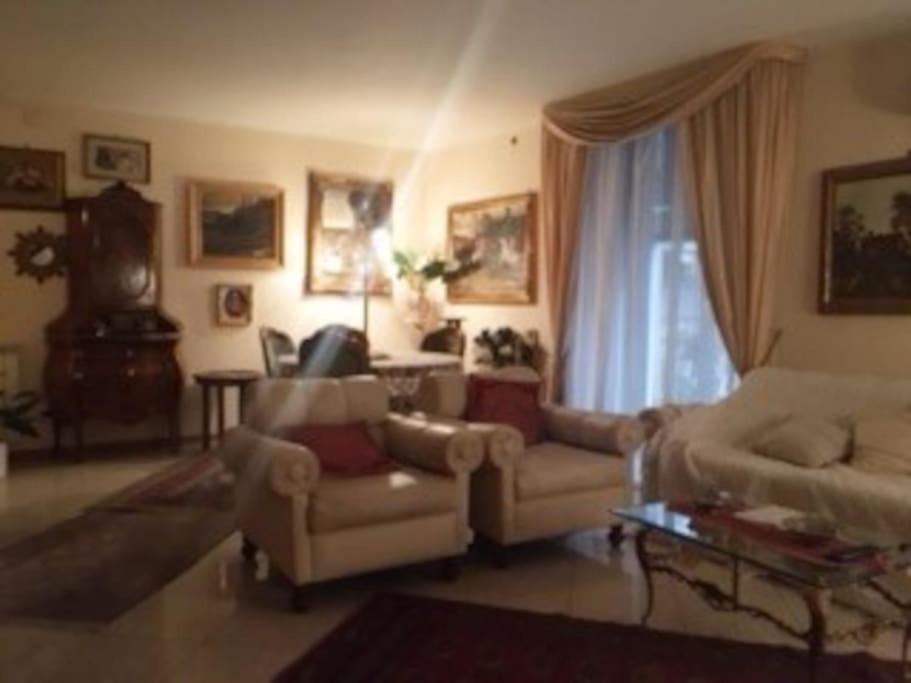 The Trip House - Between The Center And The Sea - Free Wifi And Jacuzzi Catania Exterior photo